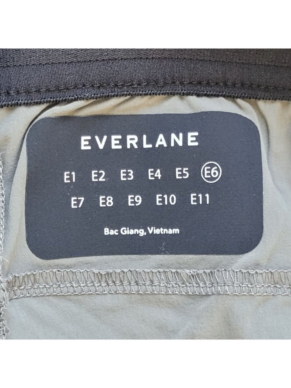 Everlane The Track Joggers Mens Size XL (E6) Olive Green Draw String Waist NWOT - Picture 7 of 9